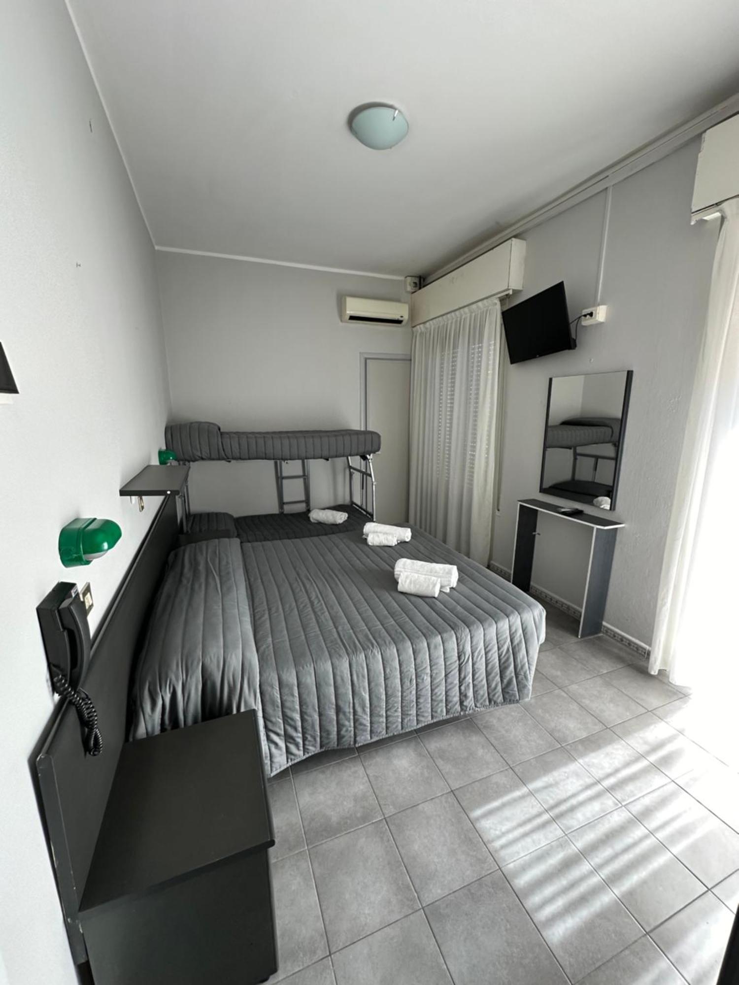 Hotel Austria Rimini Dış mekan fotoğraf